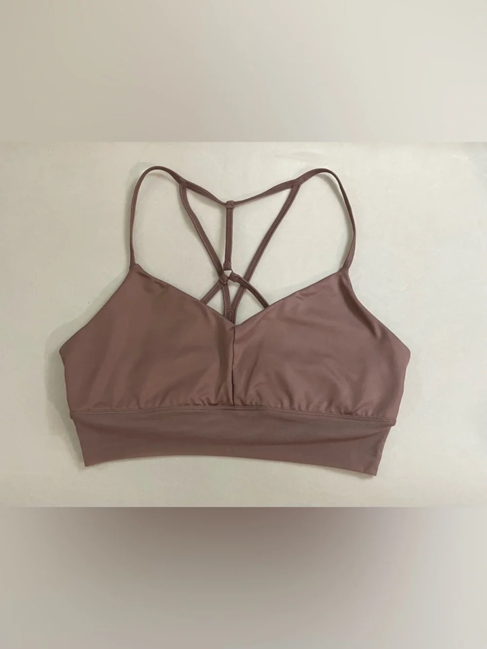 ALO Yoga Lavish Strappy Sports Bra in Taupe Size L